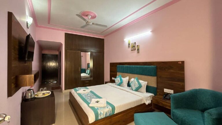 Deluxe Room Non View